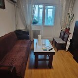 Berceni, Gradistea, bloc anvelopat